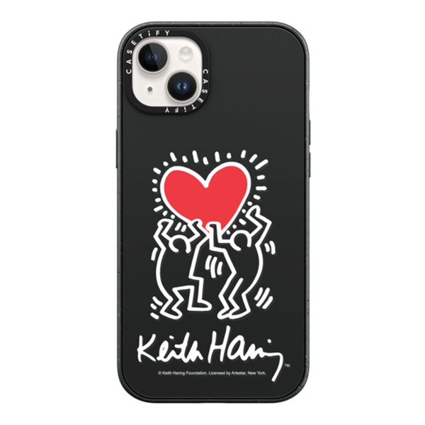 Keith Haring iPhone 14 Plus Men Holding Heart Case