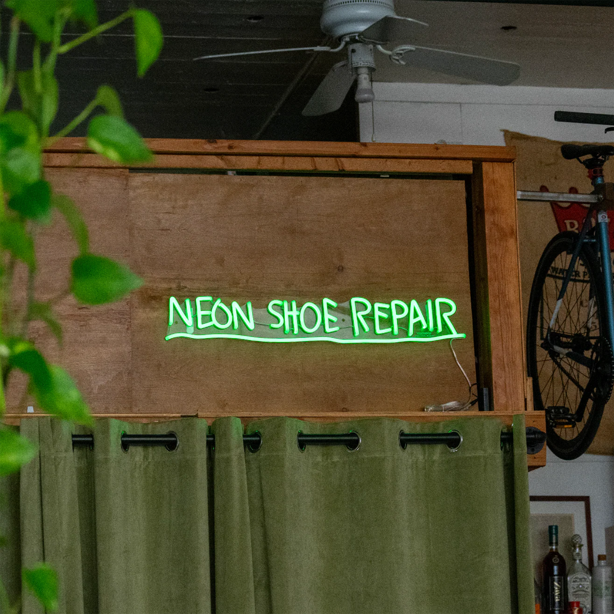 Neon Shoe Repair LED Neon Sign