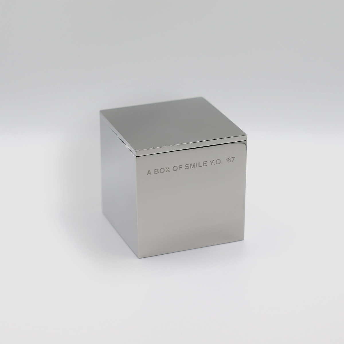 Yoko Ono, A BOX OF SMILE (1967/2026)
